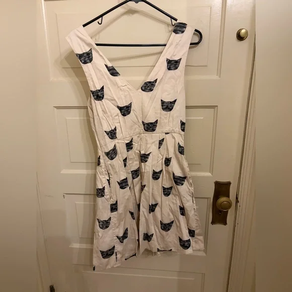 Leah Reena Goren light pink and black cat print mini dress size 2 - Picture 5 of 5